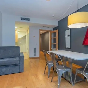 2 Bedroom Duplex With Balcony 4-3 Barcelona